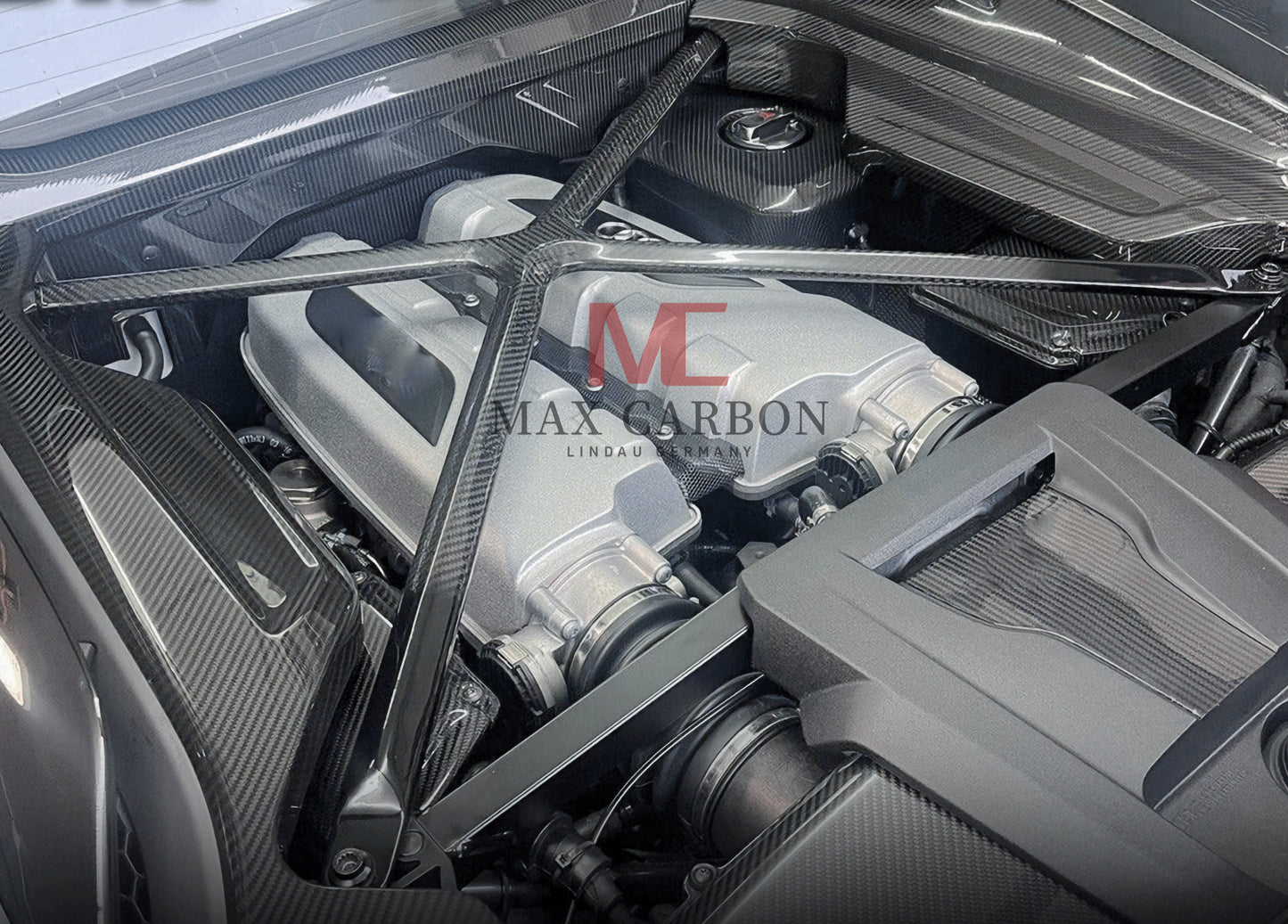 MC MAX CARBON DRY CARBON Performance engine brace compensation suitable for Audi R8 4S
