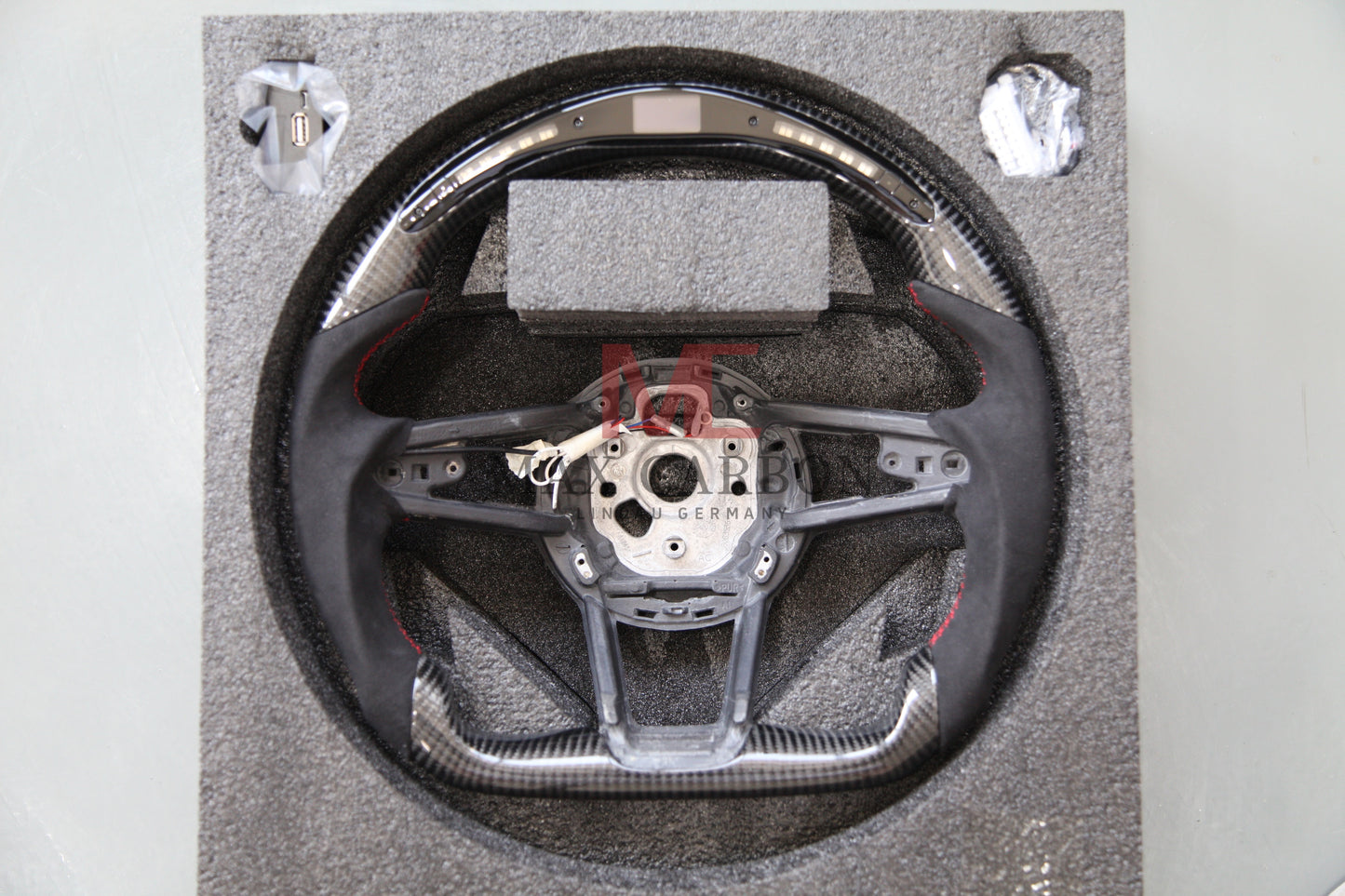 Volant Intelligent MC MAX CARBON Performance Carbone Sec LED Sport pour Audi R8 4S