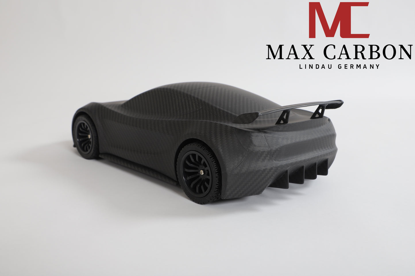 MAX CARBON Lifestyle Véritable carbone Forgé Carbone Hybride Modèle de voiture en carbone sec Préimprégné 1:18 Modèle de voiture de sport