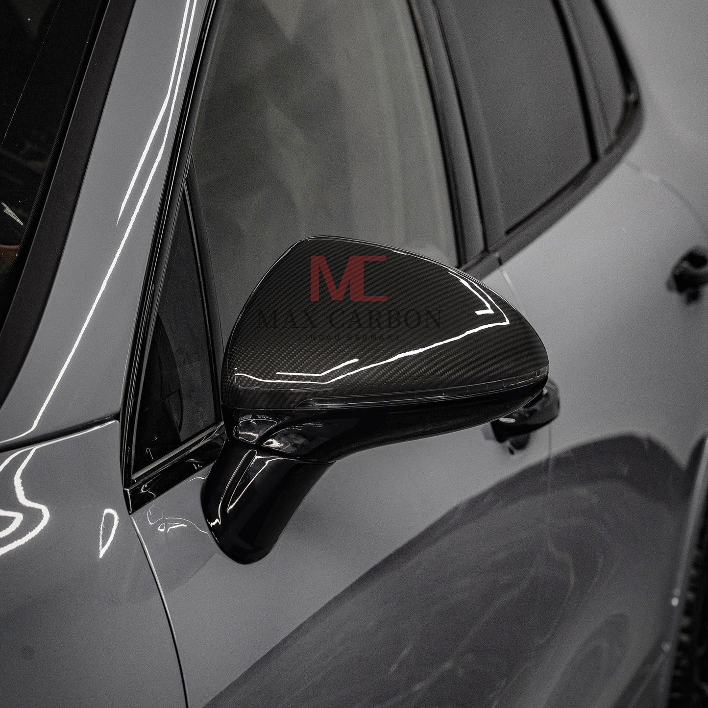 MC Performance MAX CARBON replacement mirror caps for Porsche Cayenne 958.2 92A built from 2014 to 2017