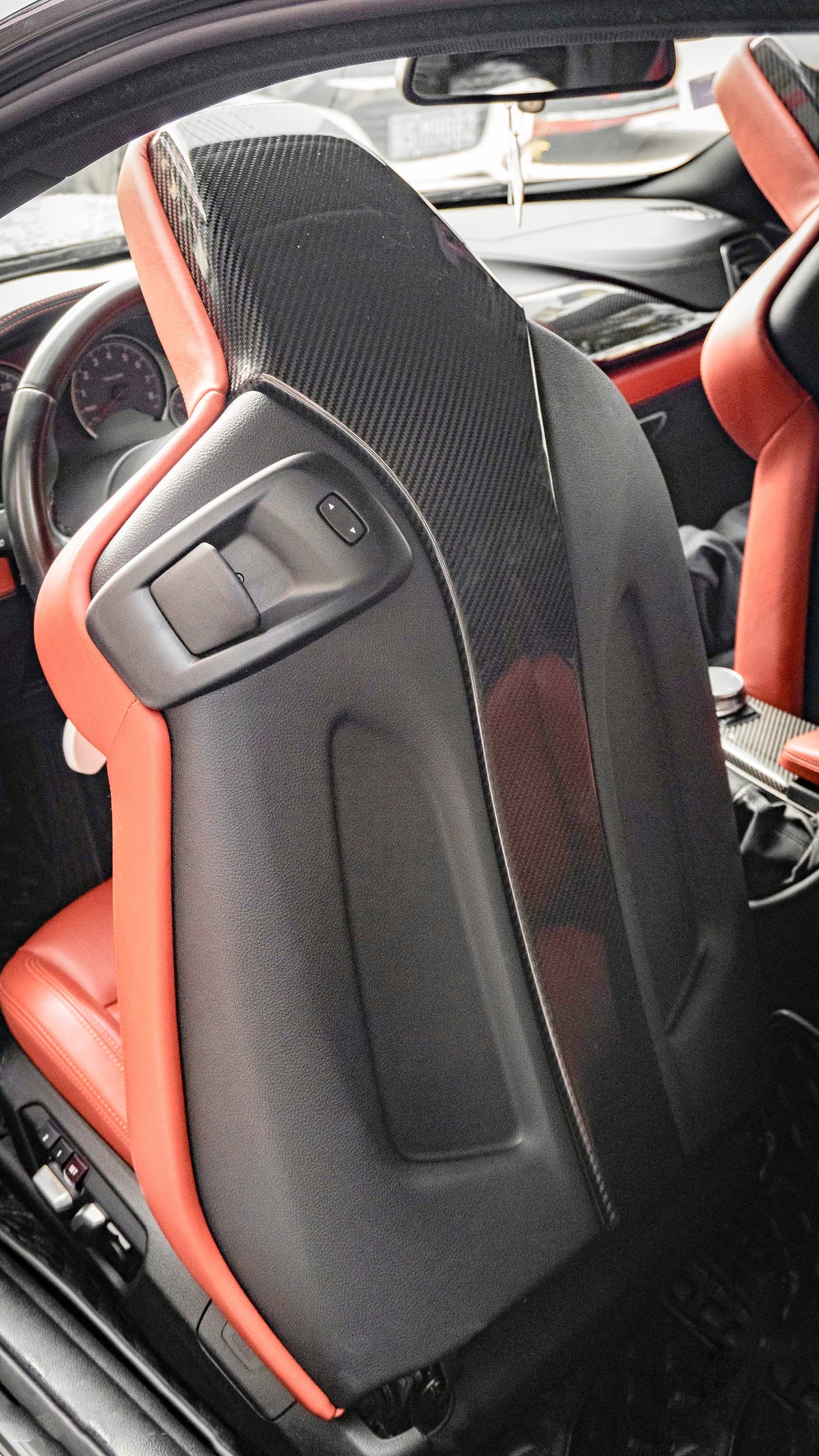 MAX CARBON Dry Carbon Prepreg Sitz Abdeckung Cover passend für BMW M2 Competition F87 M3 F80 M4 F82 F83