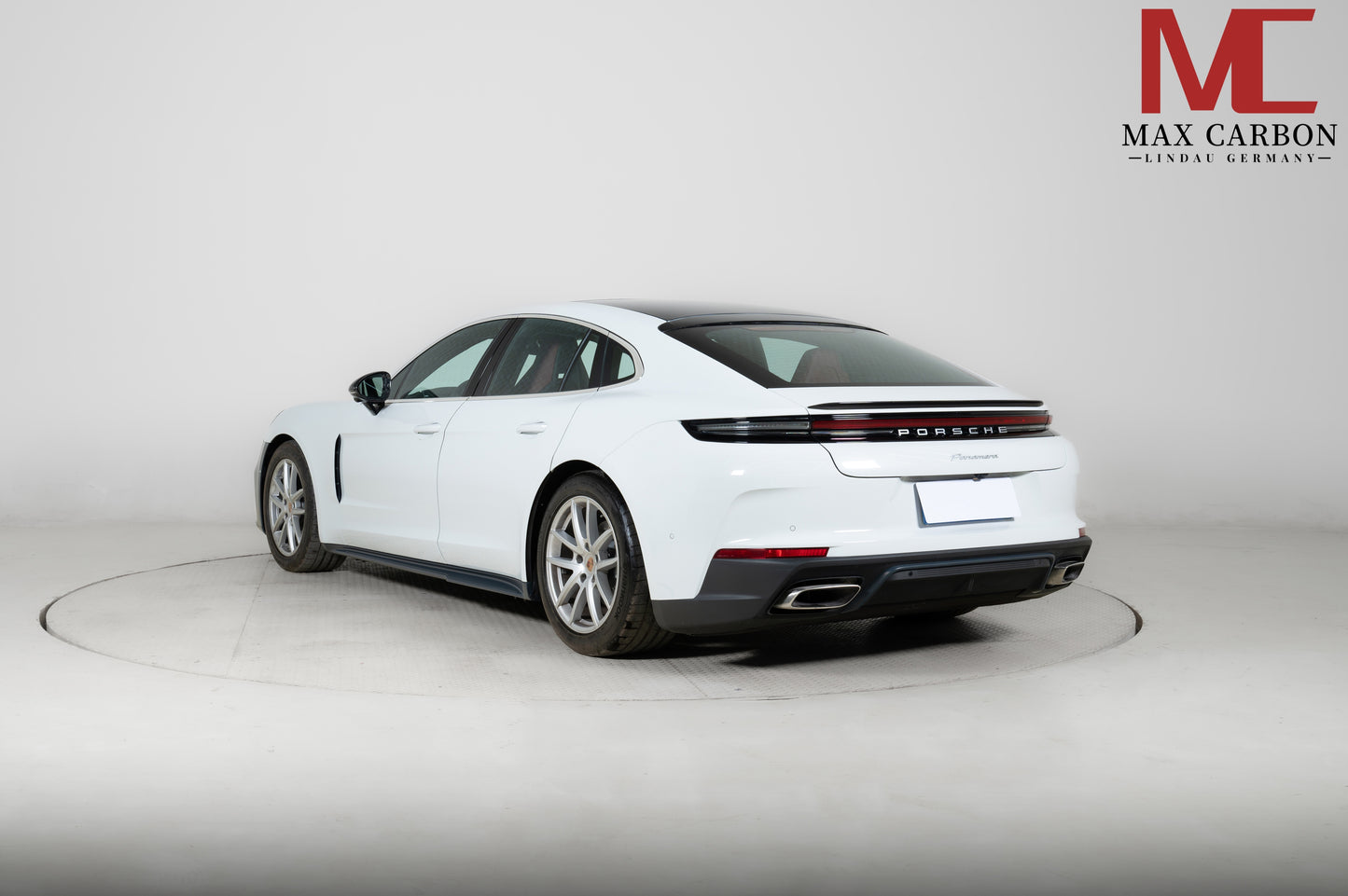 MAX CARBON DRY Carbon Hecklippe Lippe Spoiler passend für Porsche Panamera 976 4S