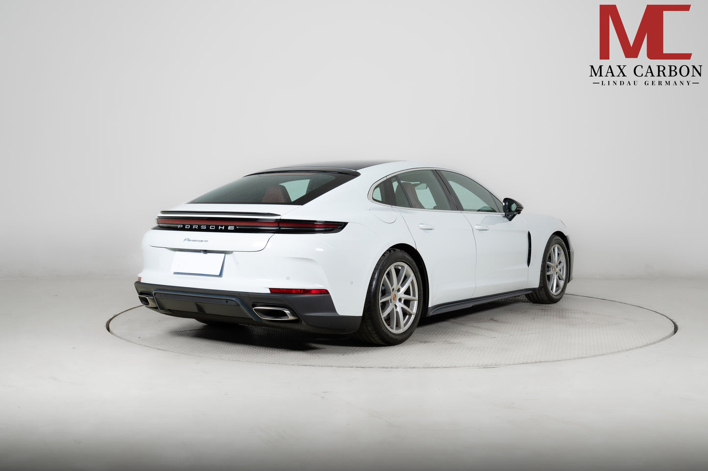 MAX CARBON DRY Carbon Hecklippe Lippe Spoiler passend für Porsche Panamera 976 4S