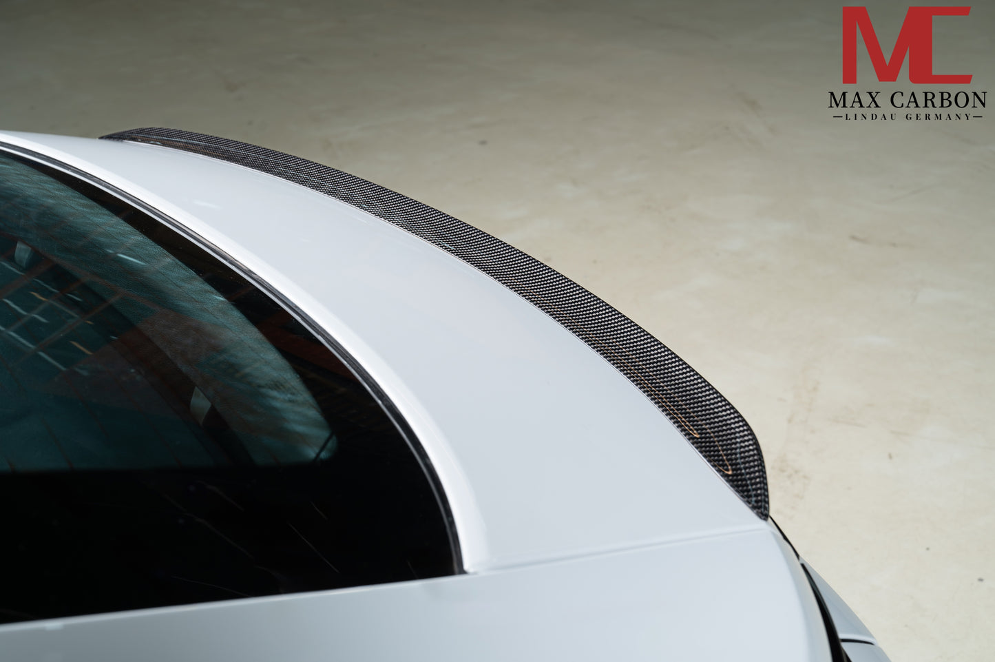MAX CARBON DRY Carbon Hecklippe Lippe Spoiler passend für Porsche Panamera 976 4S