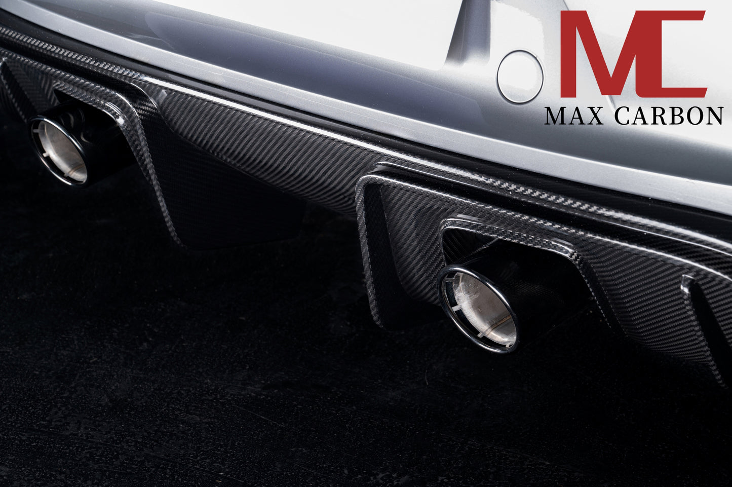 Diffuseur arrière de rechange en carbone MAX CARBON DRY pour Porsche 718 982 Cayman Boxster S GTS avec garnitures d'échappement en noir