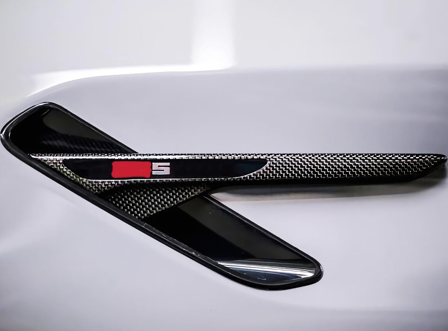 MAX CARBON Performance Mudguard Air Intakes Gills Fender Trim for BMW M5 F90