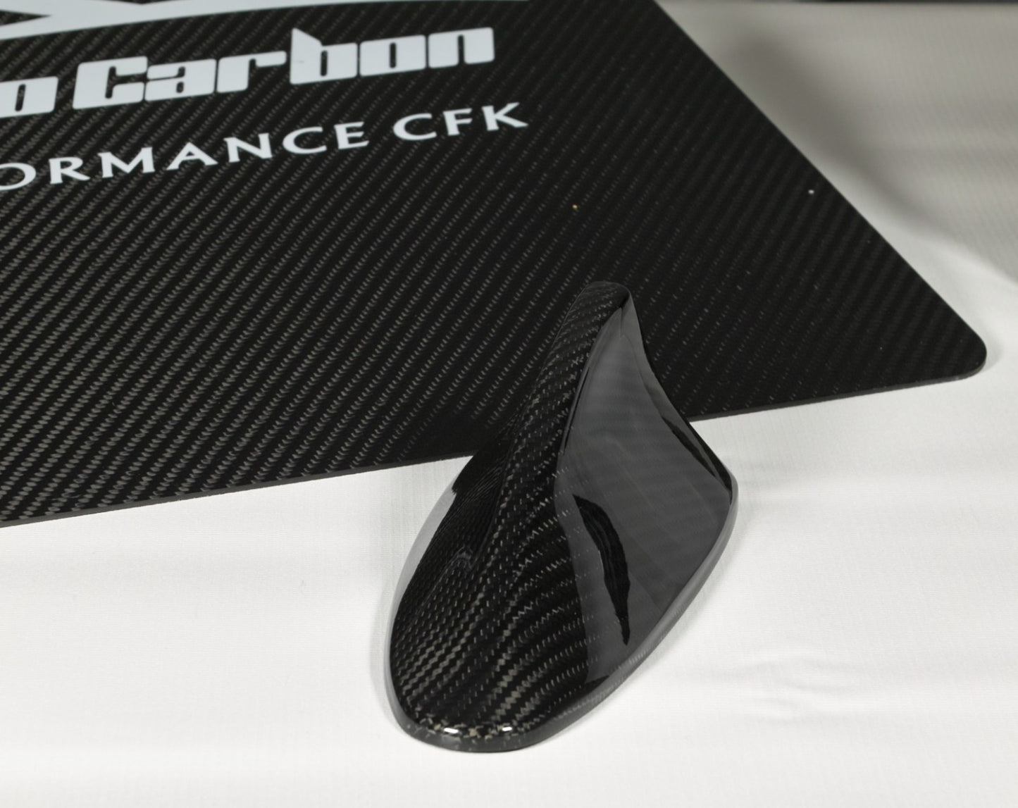MAX CARBON Performance Shark Fin Antenne Hülle Blenden für BMW 5er F10 F11 6er F12 7er F10 F11 F18 M5 F01 F02 nur für vor LCI