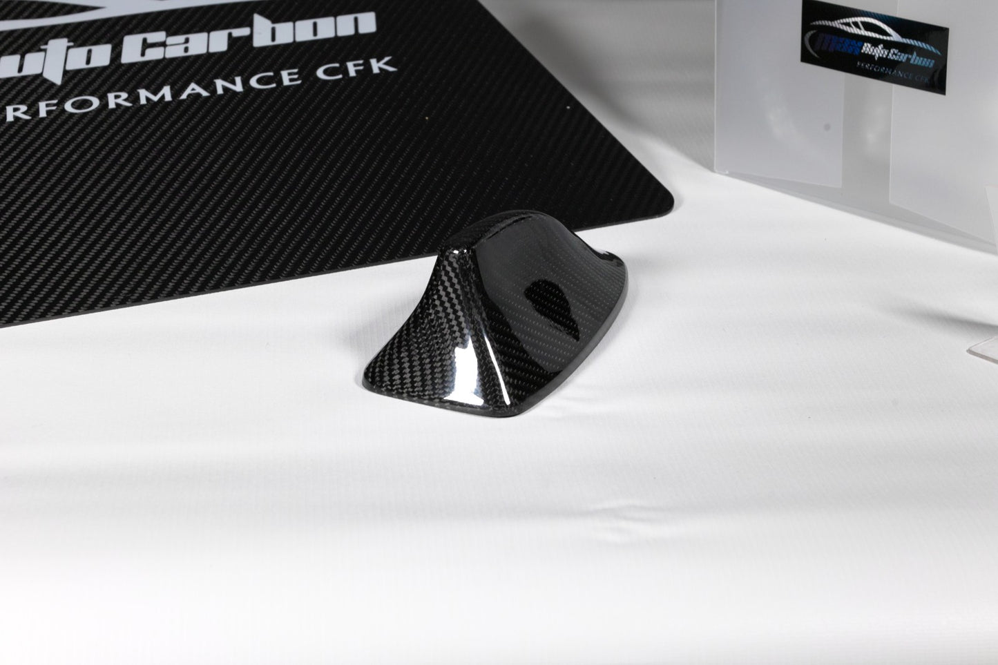 MAX CARBON Performance Shark Fin Antenne Hülle Blenden für BMW 5er F10 F11 6er F12 7er F10 F11 F18 M5 F01 F02 nur für vor LCI