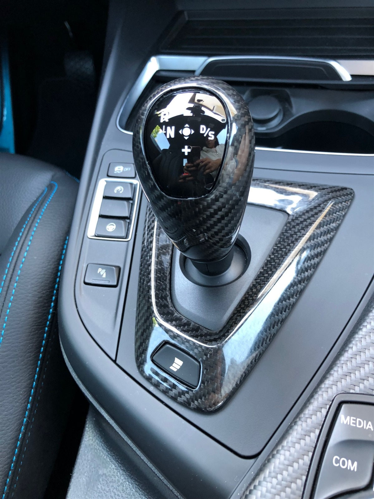 MAX CARBON Performance Schaltknauf Shift Mittelkonsole für BMW M2C M3 M4 F80 F82 F83 F87