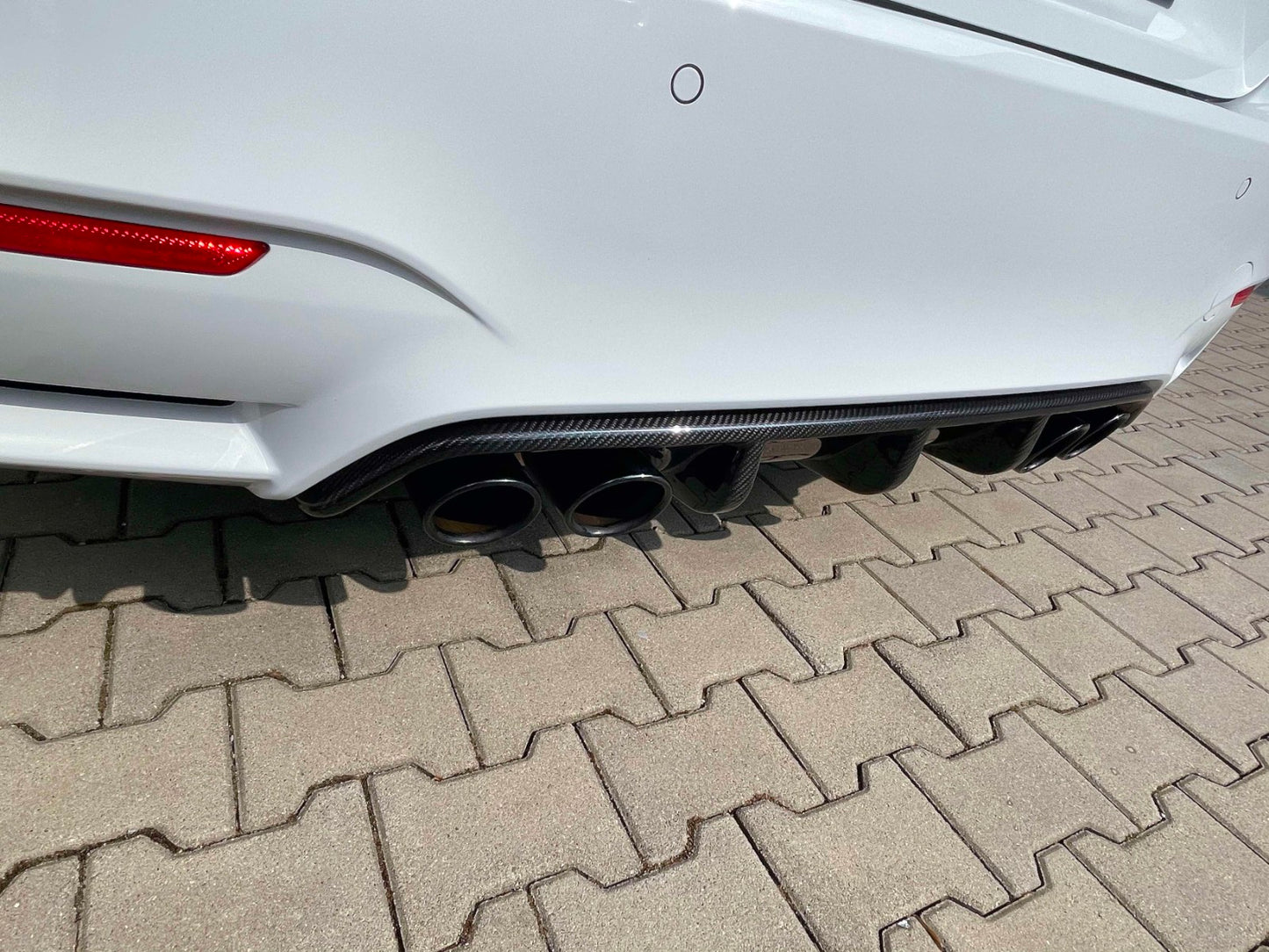 MC MAX CARBON Diffuseur préimprégné de carbone sec de remplacement pour BMW M3 F80 M4 F82 F83 