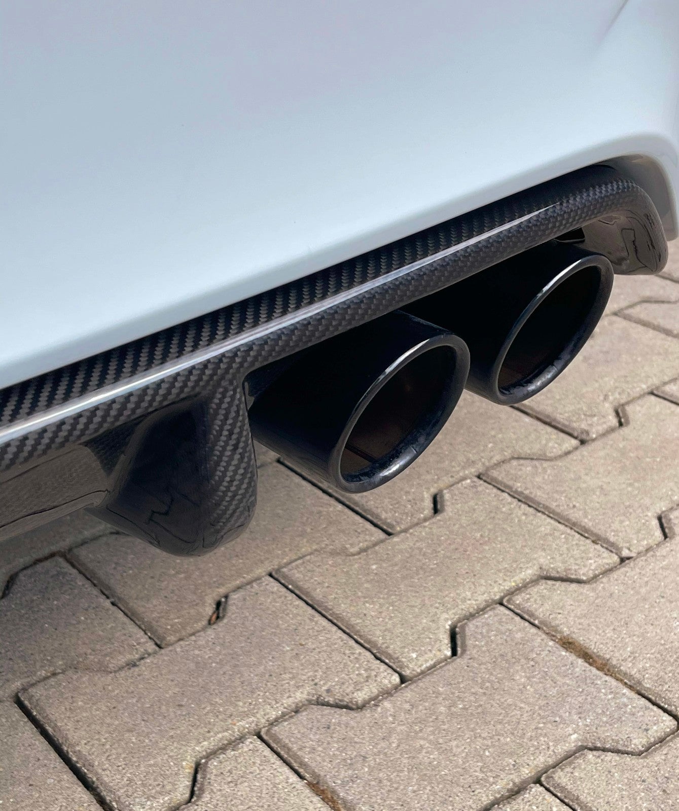 MC MAX CARBON Diffuseur préimprégné de carbone sec de remplacement pour BMW M3 F80 M4 F82 F83 