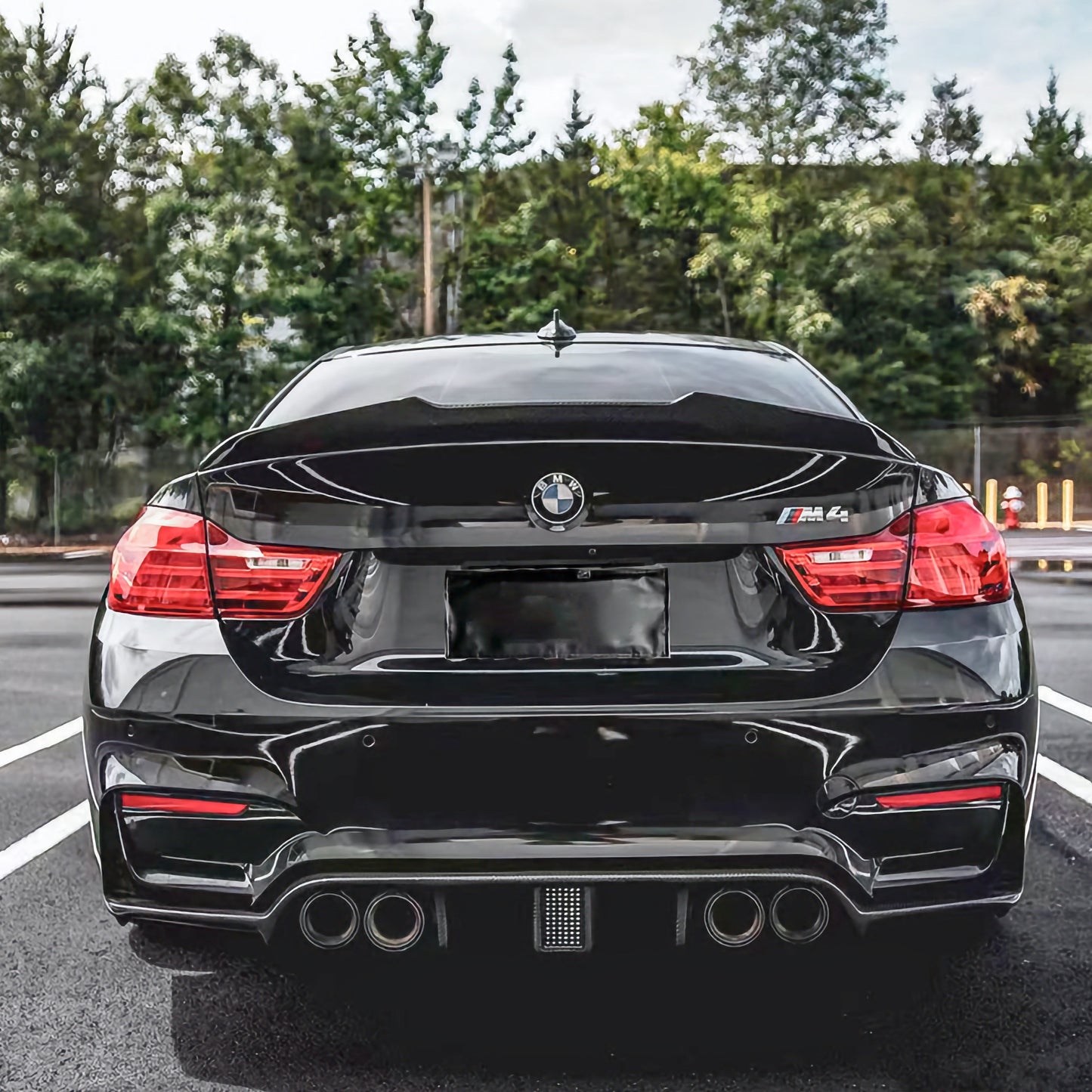LÈVRE ARRIÈRE MAX CARBON PERFORMANCE SPOILER ARRIÈRE sur mesure pour BMW M4 F82