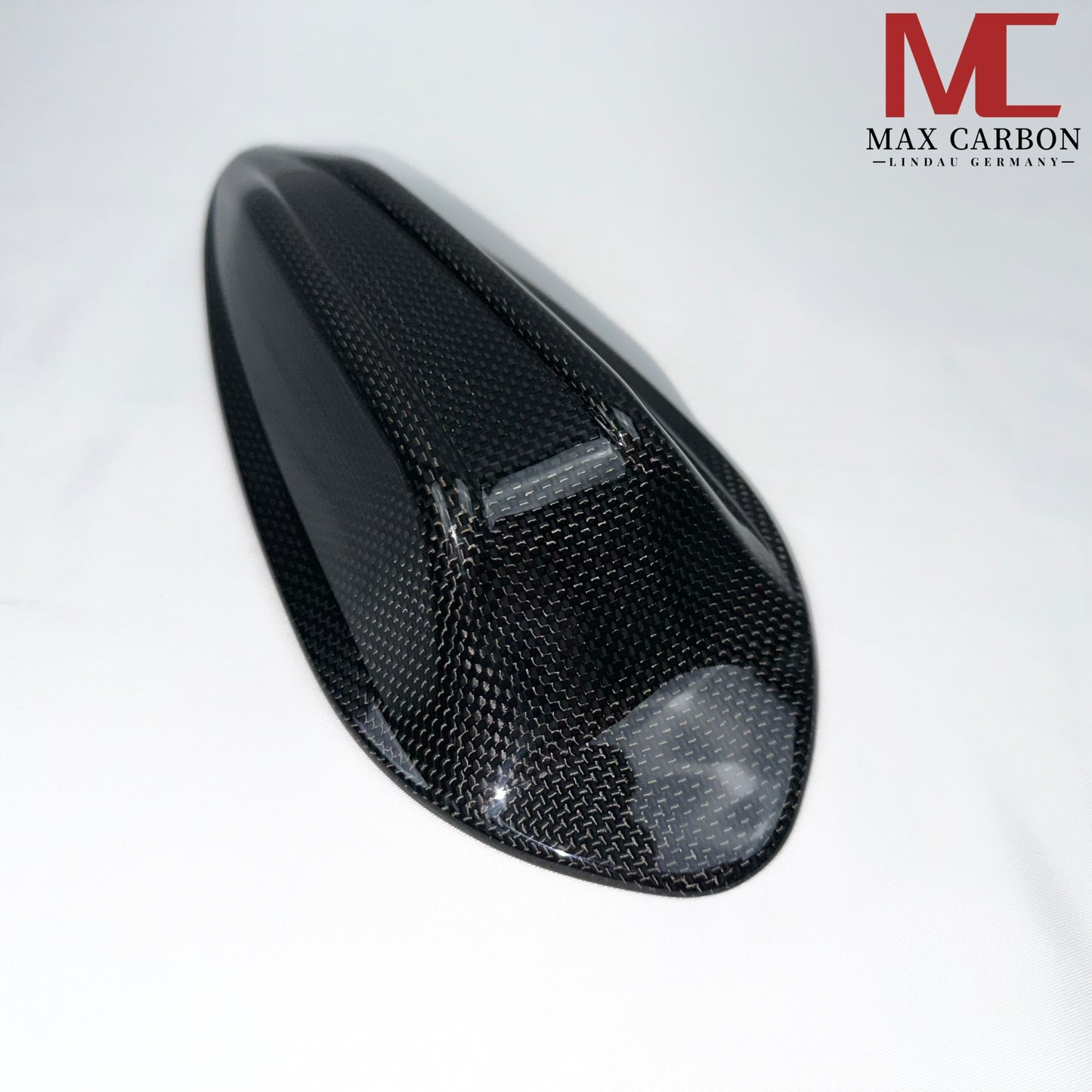 Cache antenne aileron de requin en carbone sec MAX CARBON pour BMW Série 3 G21 M3 G81 X3 G01 X4 G02 X5 G05 X6 G06 X7 G07