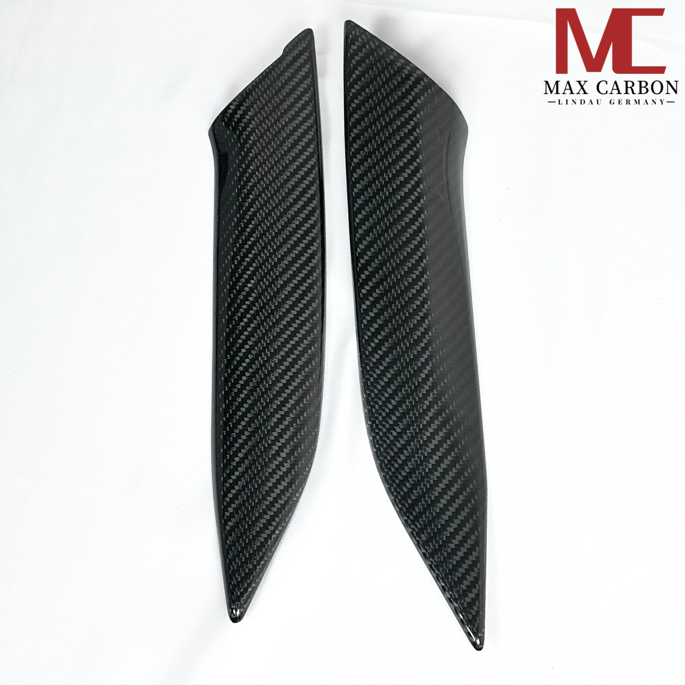 MAX CARBON Dry CARBON Seiten Mittelkonsole Blenden für BMW G20 G21 G22 G23 G26 G42 G80 G81 G82 G83 G87