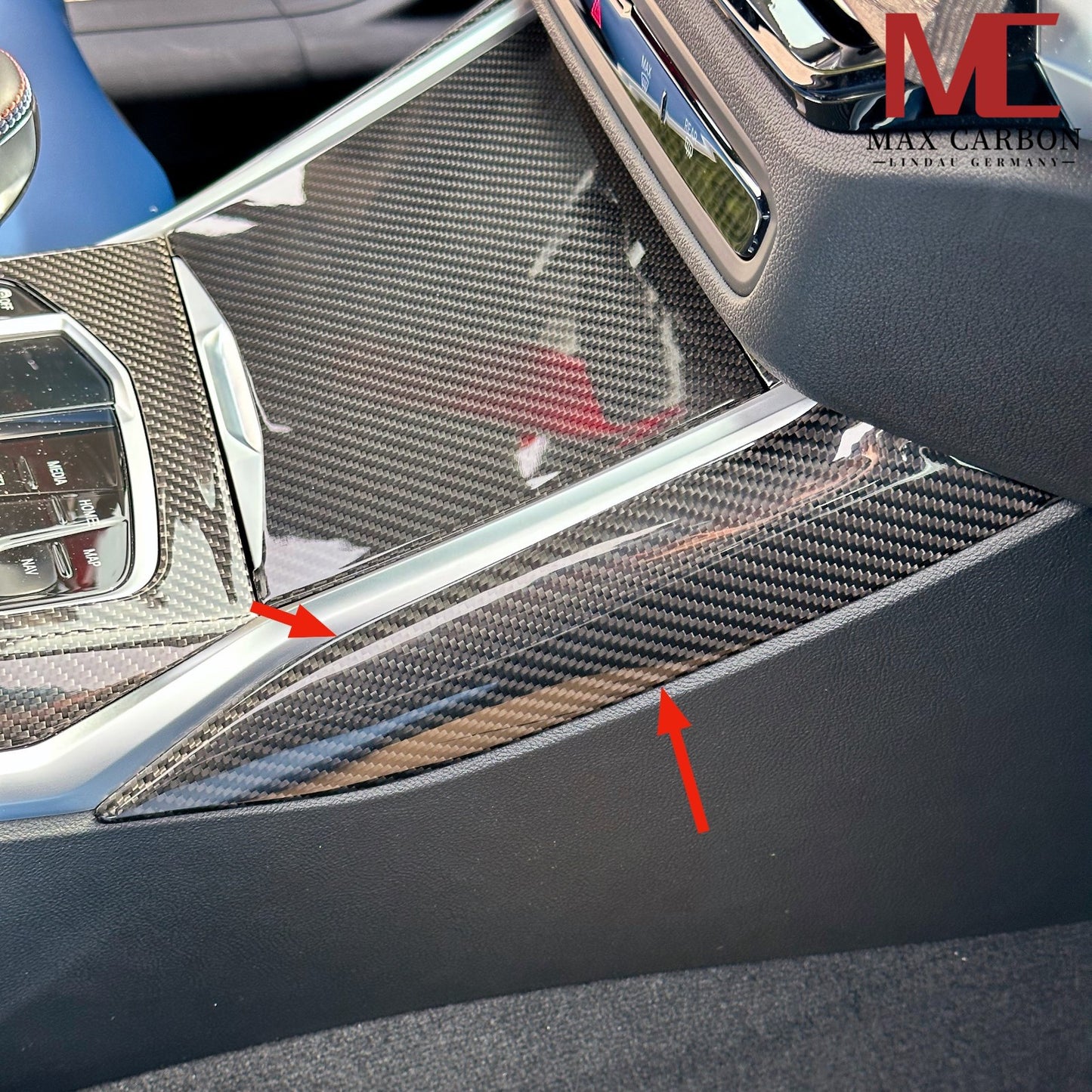 MAX CARBON Dry CARBON Seiten Mittelkonsole Blenden für BMW G20 G21 G22 G23 G26 G42 G80 G81 G82 G83 G87