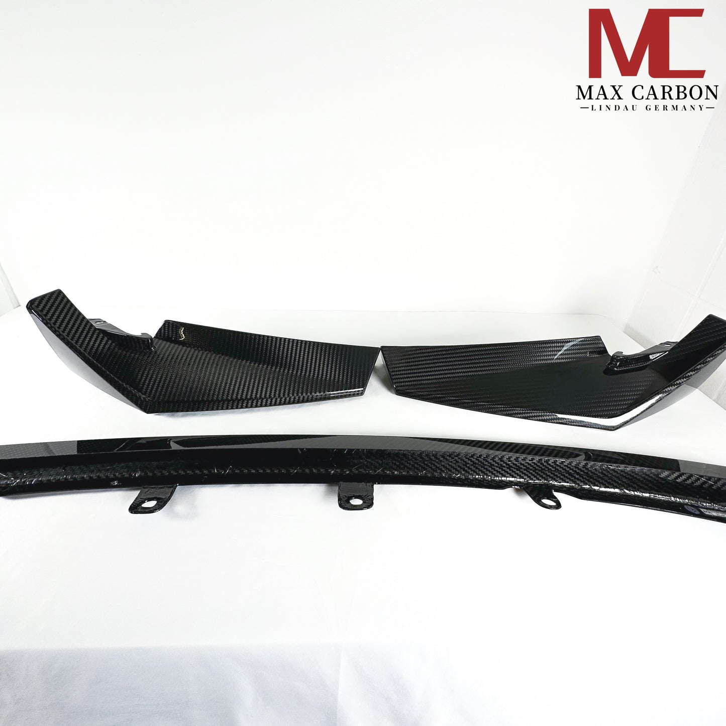 Jeu de lèvre avant de fixation avant MAX CARBON Performance DRY CARBON pour BMW G80 G81 G82 G83 M3 M4 CSL 