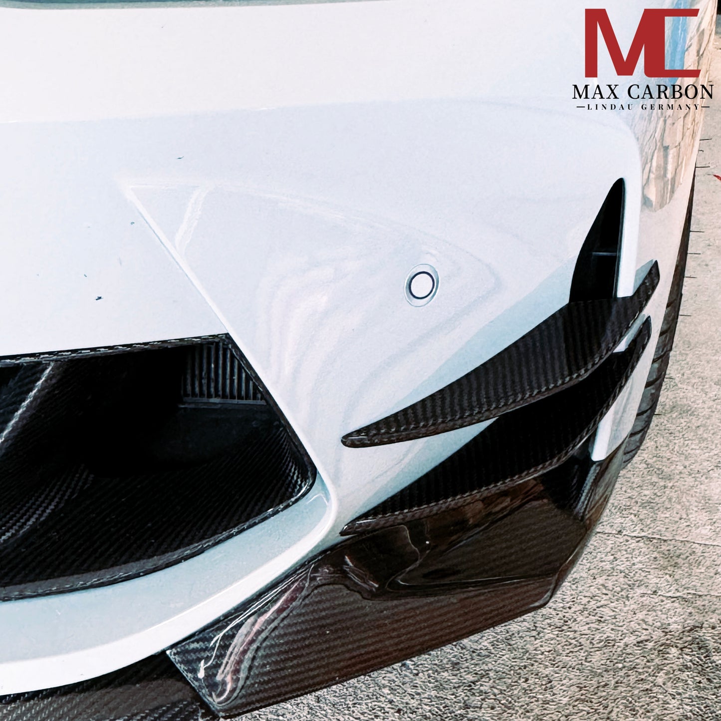 MAX CARBON Performance Aero Flick Dry Carbone Préimprégné pour BMW M3 G80 G81 M4 G82 G83 V2