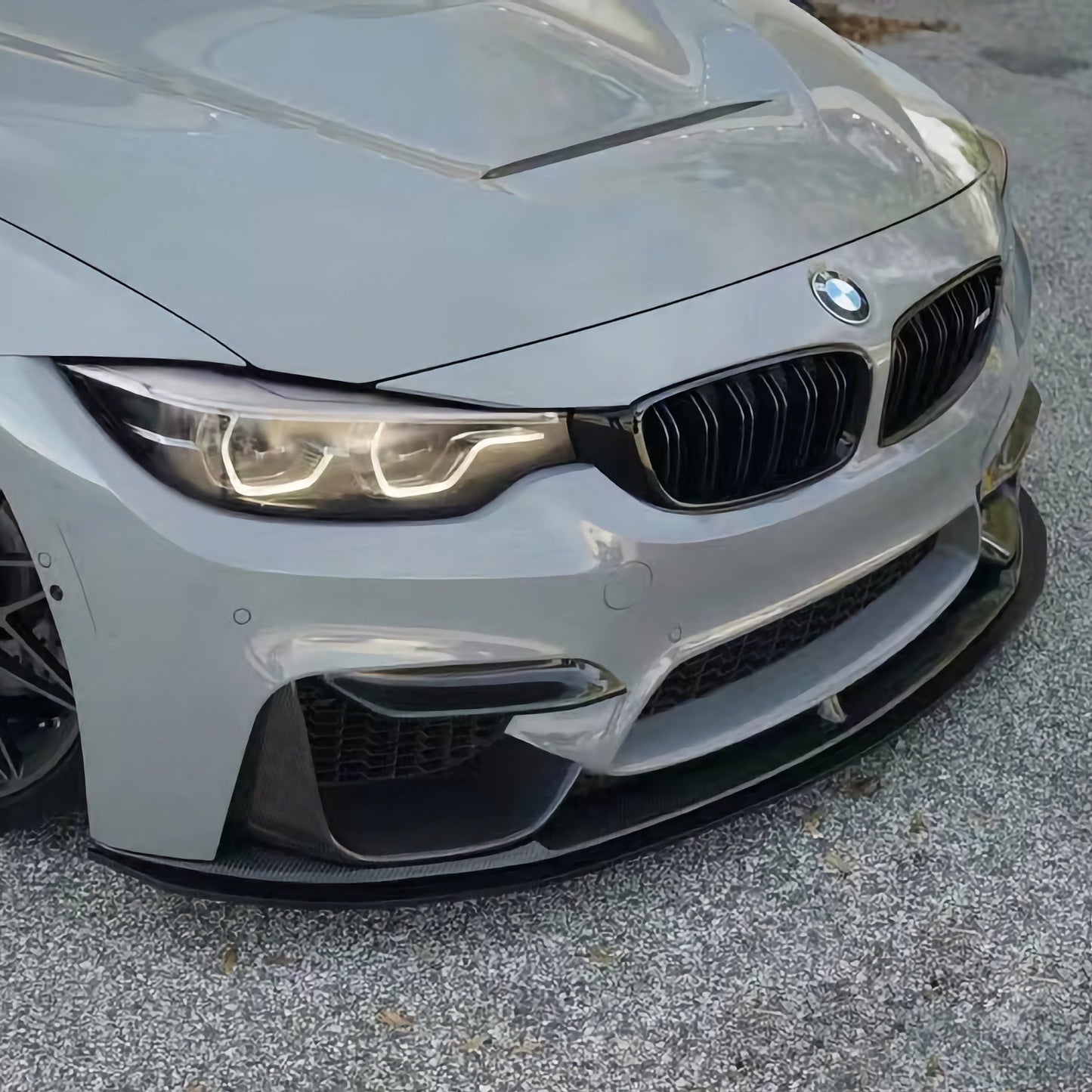 MC Dry Carbon Prepreg Performance Set couvre la fixation du becquet supérieur avant pour BMW M3 F80 M4 F82 F83