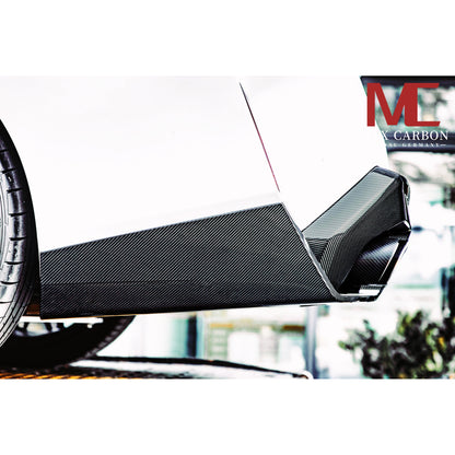 Diffuseur arrière en carbone sec MAX CARBON adapté à la BMW M5 G90 G99