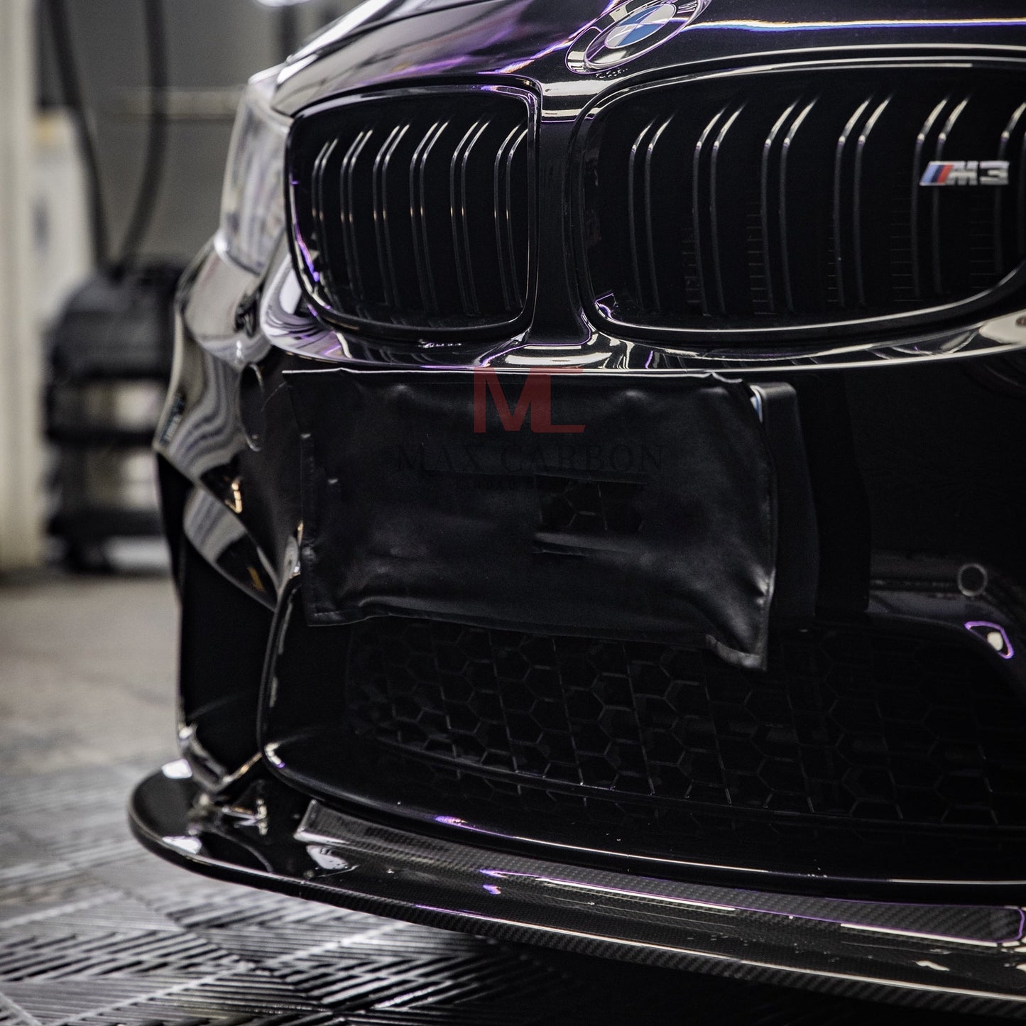 MAX CARBON Dry Carbon Prepreg Performance Frontlippe Ersatz passend für BMW M3 F80 M4 F82 F83 GT4