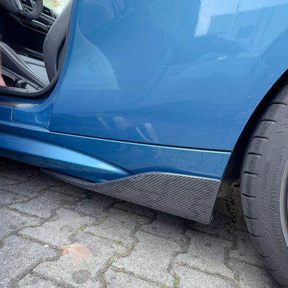 MAX CARBON Dry Carbon Prepreg Seiten Flaps Seitenschweller passt für BMW M2 F87 M2C M2CS