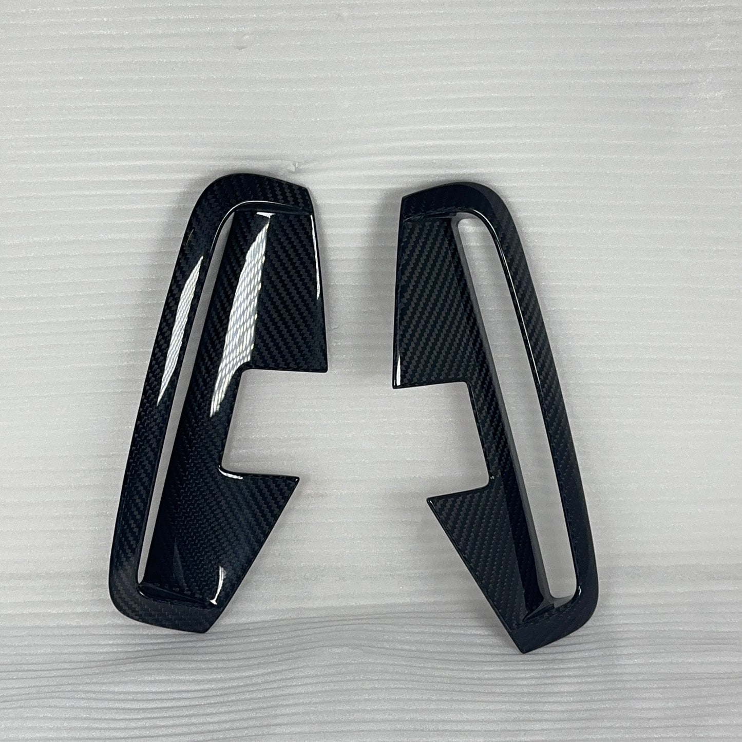 MAX CARBON Performance Flaps Avant Lèvre avant d'angle Performance pour BMW G22 G23 G26