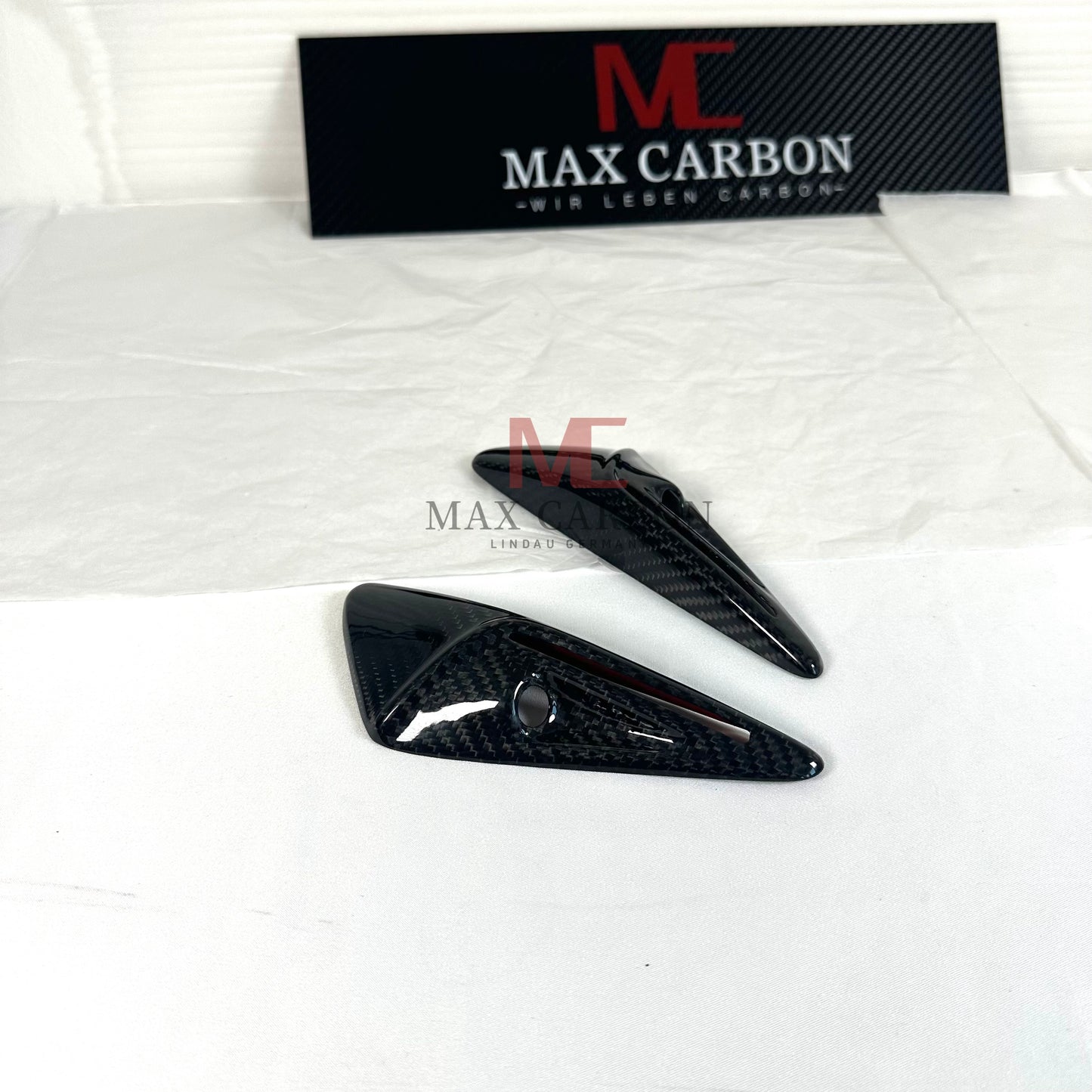 Cadres latéraux de caméra MC MAX CARBON Performance dans un ensemble pour TESLA MODEL 3 MODEL Y 