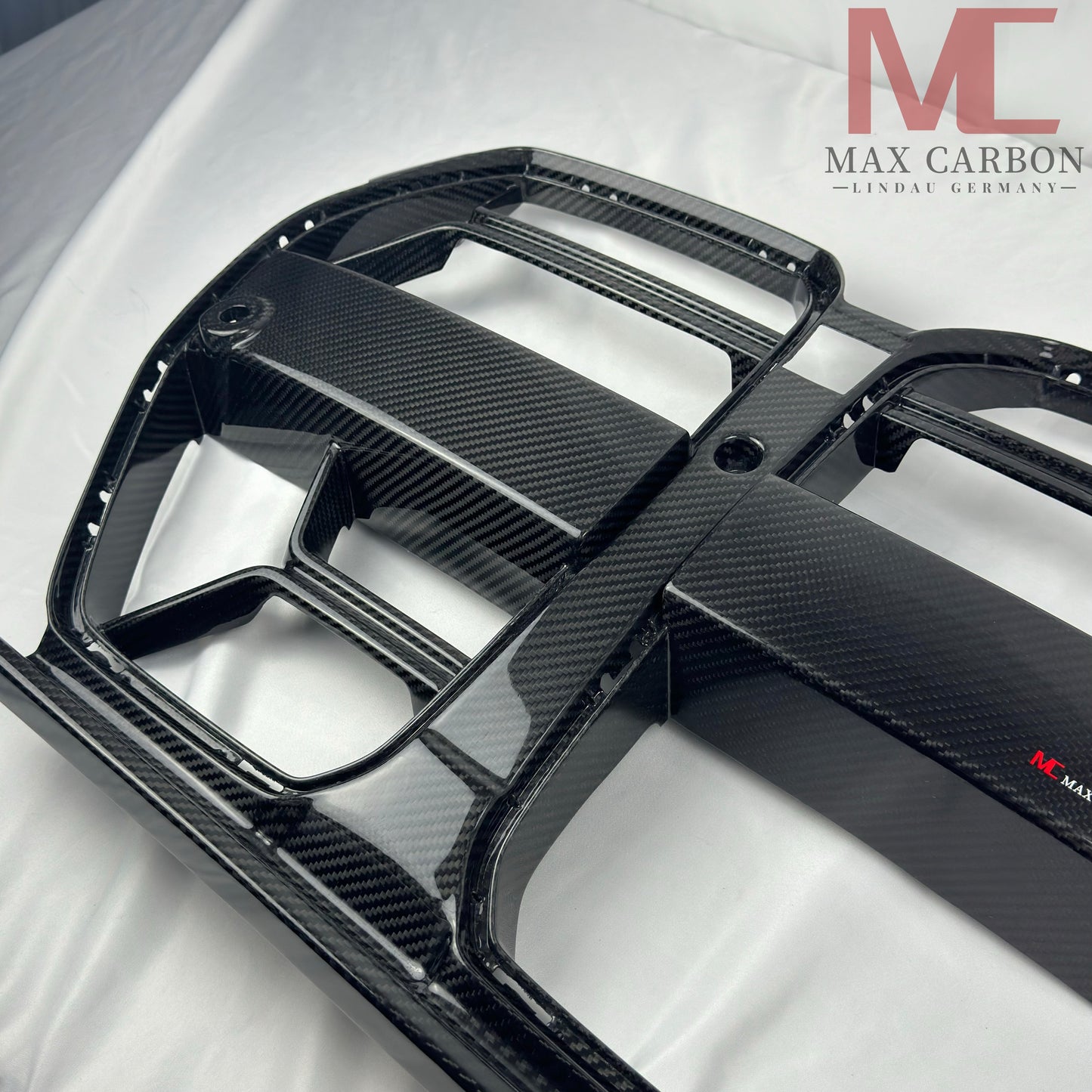 MAX CARBON Premium Dry Carbon Front Kühlergrill Nieren Gitter für BMW M3 M4 G80 G81 G82 G83 CSL