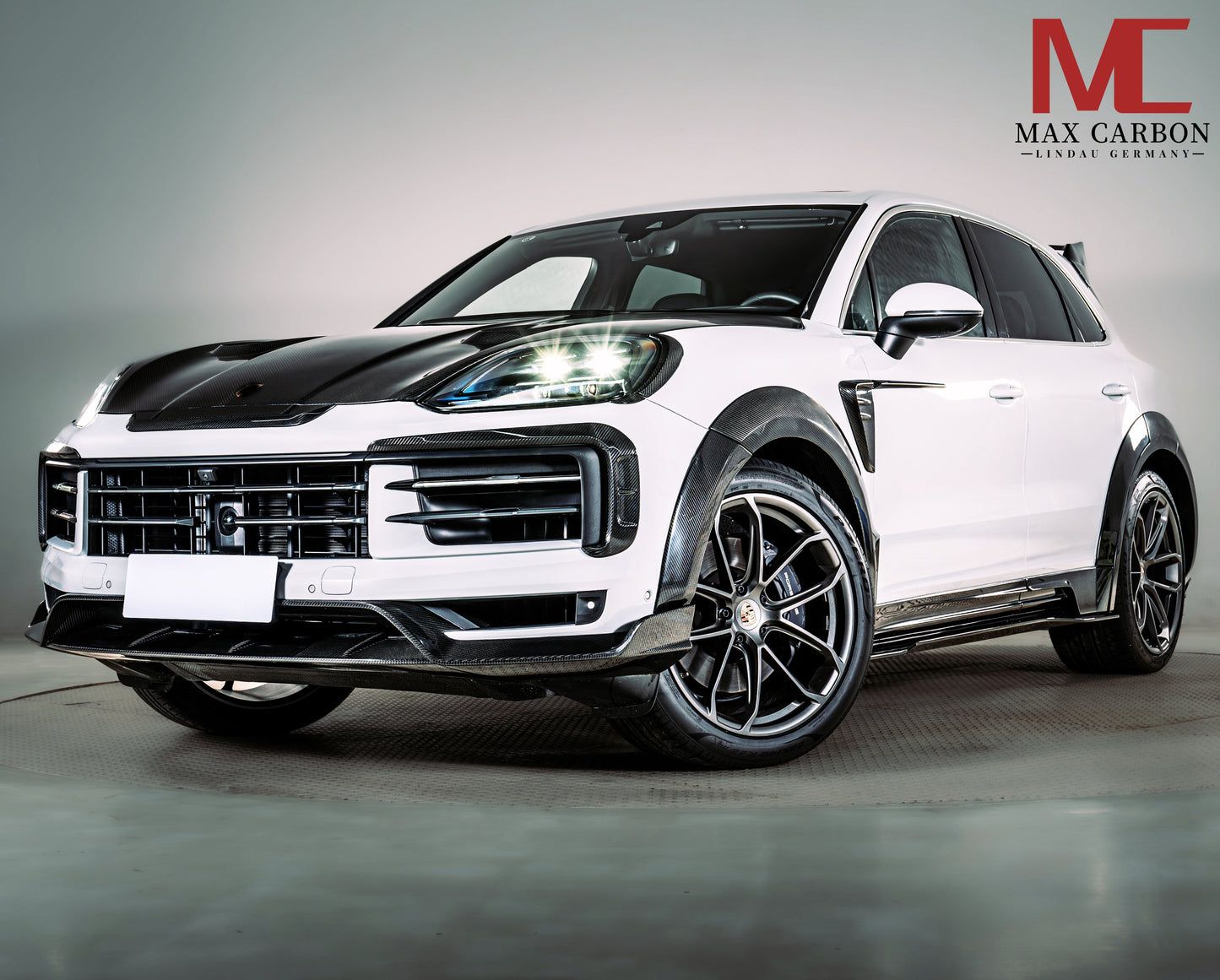 MAX CARBON DRY Carbon front lip for Porsche Cayenne S GTS 9YA .2