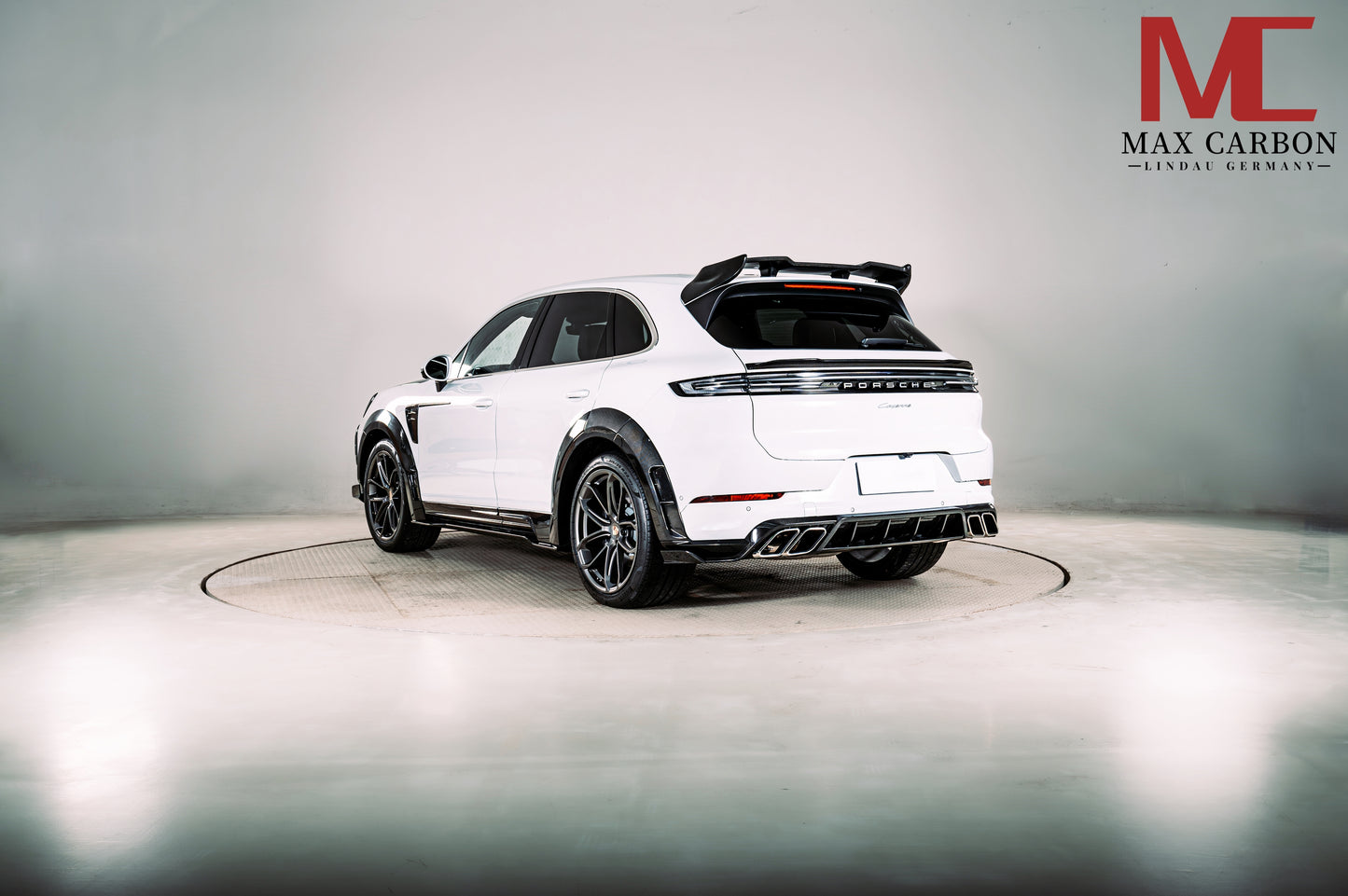 Diffuseur arrière MAX CARBON DRY carbone pour Porsche Cayenne 9YA 9Y0 SUV Coupé